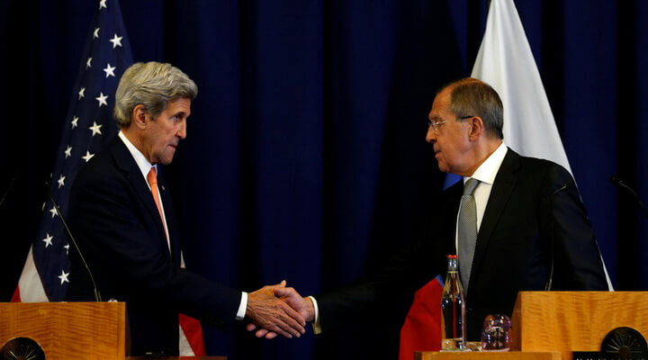 U.S. Secretary of State John Kerry and Russian Foreign Minister Sergei Lavrov shake hands at the conclusion of their press conference following their meeting in Geneva, Switzerland where they discussed the crisis in Syria September 9, 2016.REUTERS/Kevin Lamarque