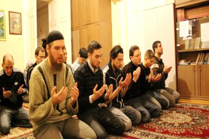 outcry-over-hungarys-anti-islam-decree