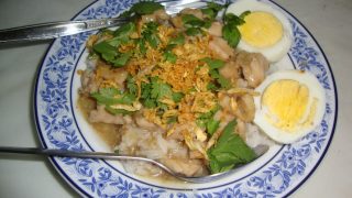 ทำข้าวหน้าไก่กินกันดีกว่า