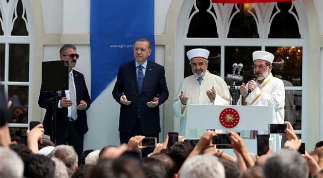 อบอุ่น! ปธน.ตุรกี ร่วมเปิดมัสยิดประวัติศาสตร์ในอิสตันบูล