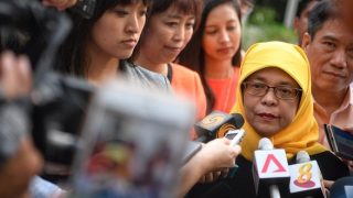 #NotMyPresident ชาวสิงคโปร์บางส่วนไม่พอใจ ปธน.หญิงคนแรกไม่ได้มาจากเลือกตั้ง