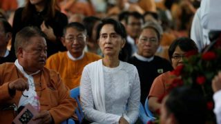ซูจีเปิดปากครั้งแรก ยันปกป้อง 'ประชาชนทุกคน' ในรัฐยะไข่