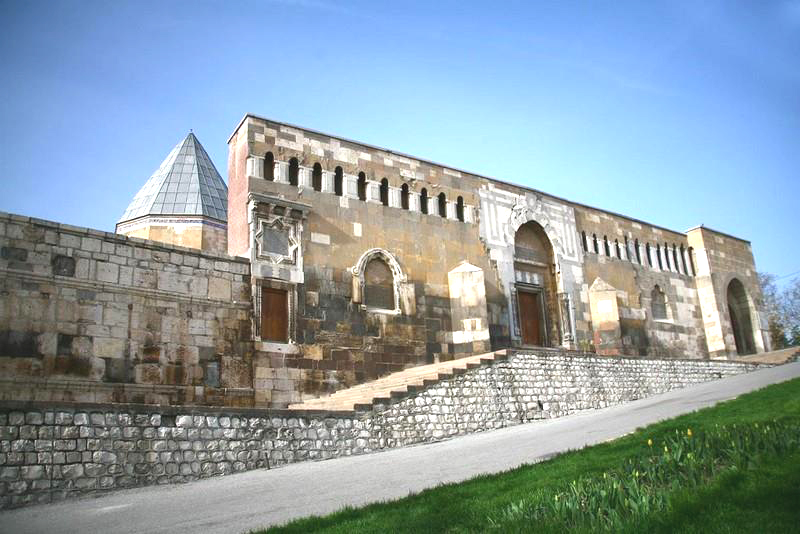 alaeddin-mosque-in-konya-turkey-01-copy