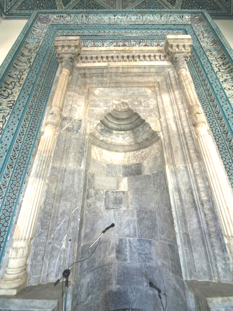 alaeddin-mosque-in-konya-turkey-07-copy