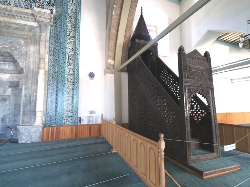 alaeddin-mosque-in-konya-turkey-09-copy