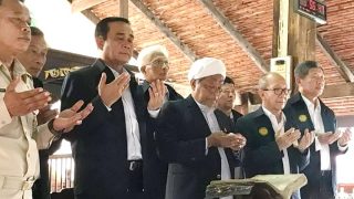 ท่านนายกรัฐมนตรีเยี่ยมชมมัสยิดนัจมุดดีนชุมชนต้นแบบความสามัคคี