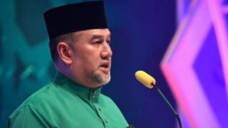 ทรงห่วง! กษัตริย์มาเลย์ขอลดเงินเดือนตัวเอง ช่วยปลดหนี้ชาติ