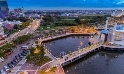มัสยิดกลางน้ำ 3 แห่งที่สวยที่สุดในอินโดนีเซีย