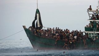 หวั่นวิกฤตเรือโรฮิงยาระลอกใหม่ มาเลย์เข้าสกัด-ส่งคืนรัฐยะไข่นับร้อยชีวิต